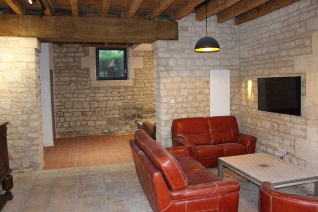 Chateau Des Loups - Les Cedres Bleus Echire ภายนอก รูปภาพ