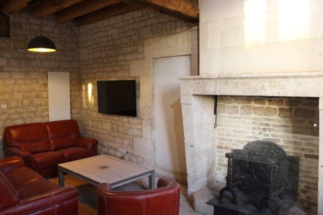 Chateau Des Loups - Les Cedres Bleus Echire ภายนอก รูปภาพ